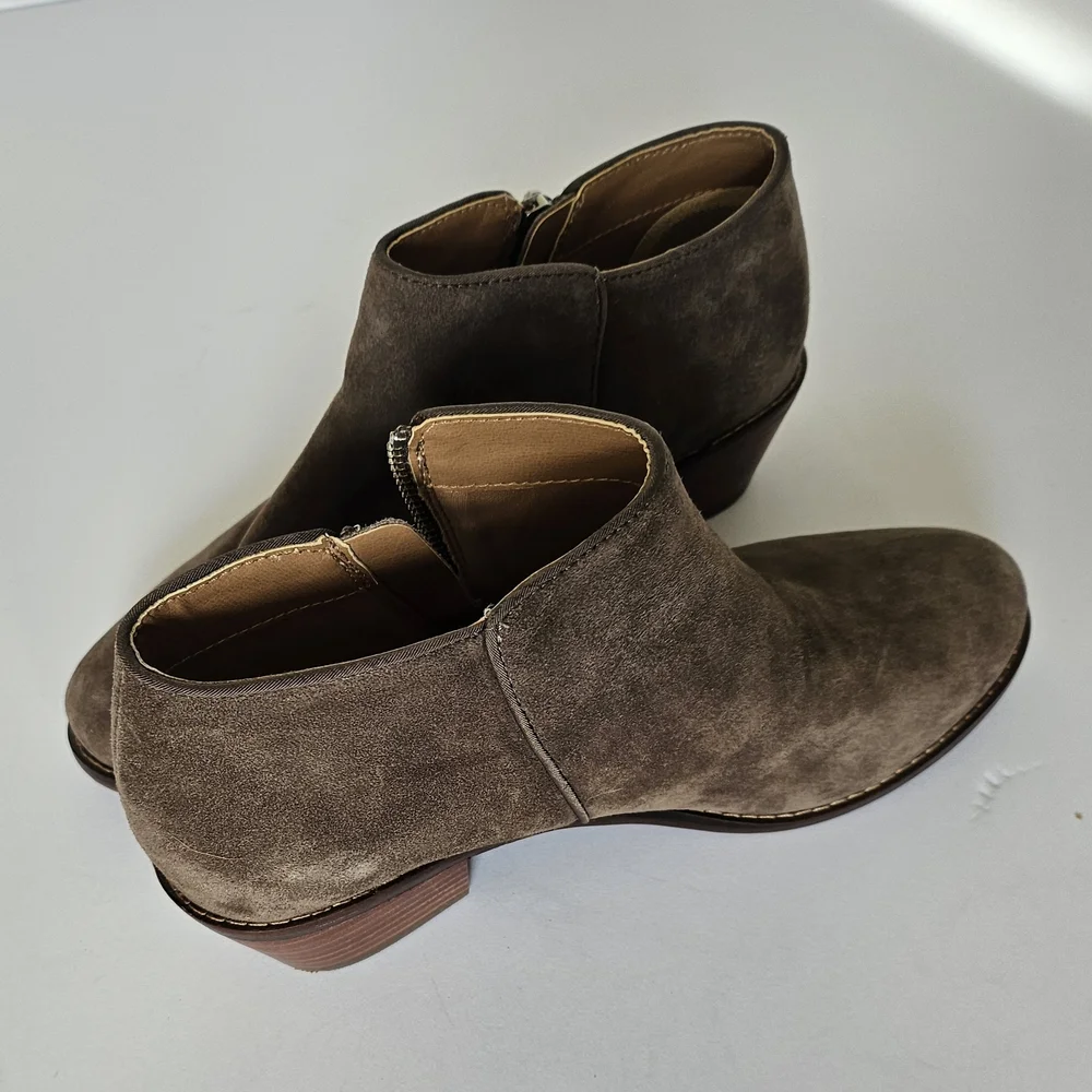 VIONIC Joy Serena Women's Suede Ankle Boots US Size 6